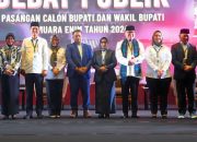 KPUD Muara Enim Fasilitasi  4 Pasangan Cabup dan Cawabup Muara Enim Debat Publik Perdana