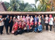 Ajis Rahman Anggota DPRD Kabupaten Muara Enim, Dampingi H Edison Sosialisasi Di Muara Harapan