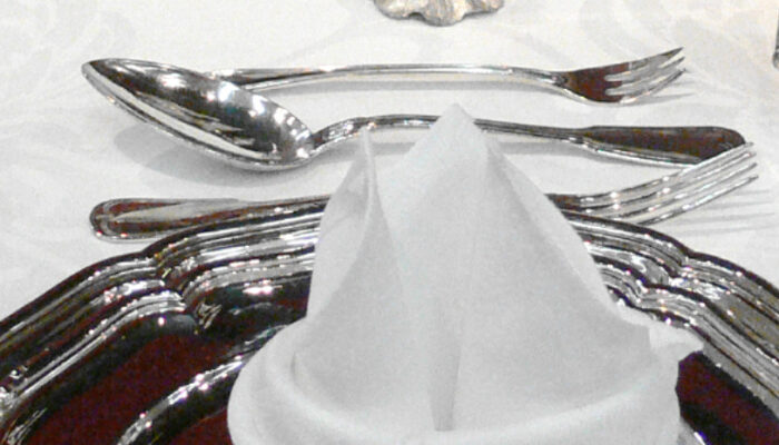 Etika Fine Dining yang Perlu Dipahami Sebelum Datang ke Restoran Mewah